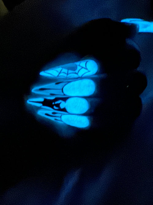 Bare with me (glow)