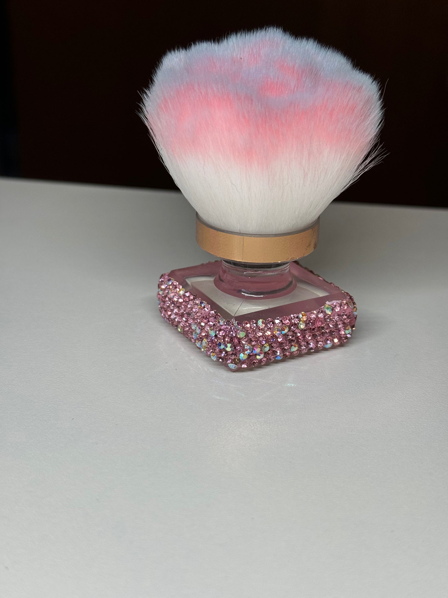 Dust brush